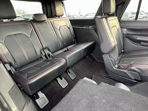 Used 2023 Ford Expedition Max Limited image 11