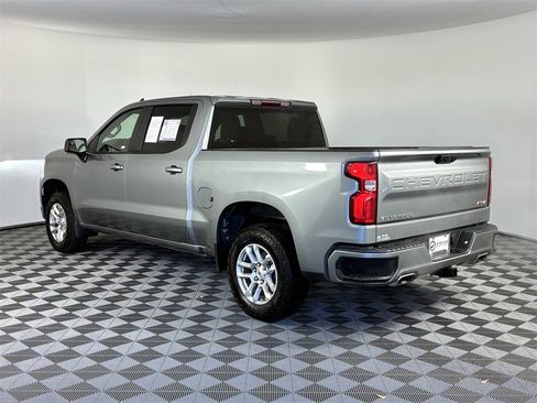 Used 2024 Chevrolet Silverado 1500 RST w/ Z71 Off-Road Package image 6