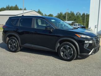 Used 2025 Nissan Rogue SV FWD video 2