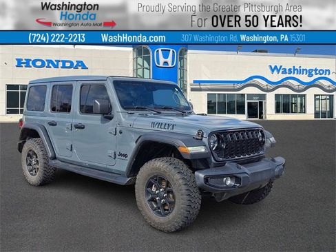 Used 2025 Jeep Wrangler Willys image 1
