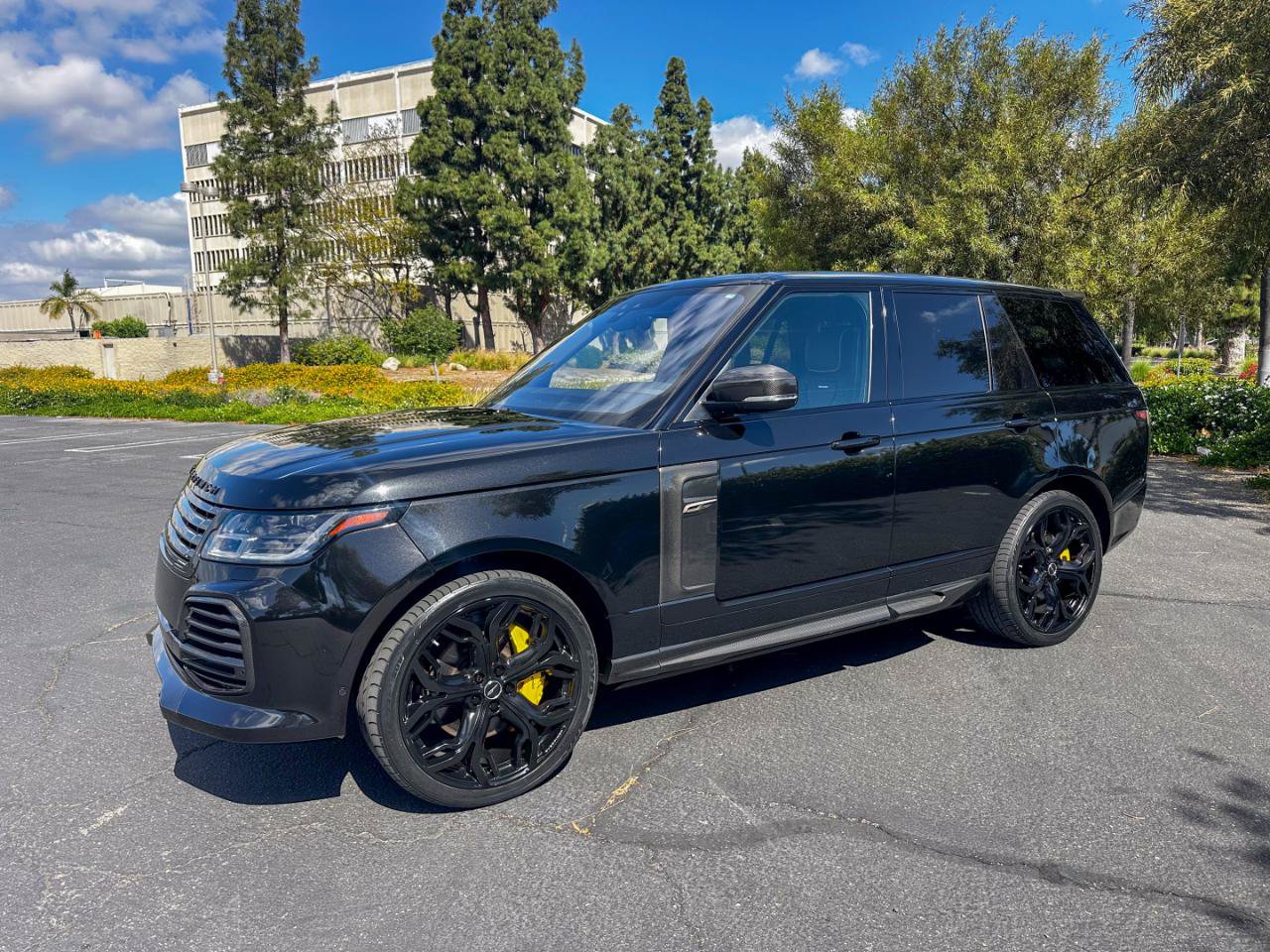 Used 2019 Land Rover Range Rover Supercharged AWD/4WD image 1