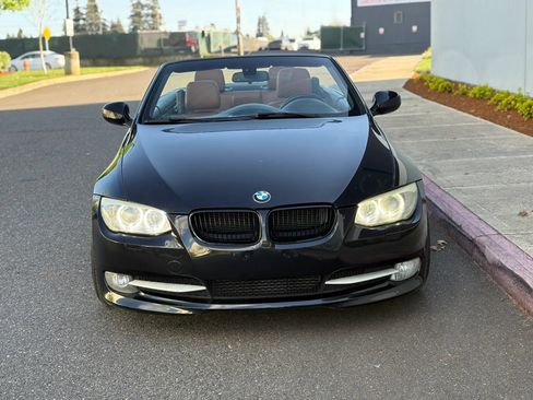 Used 2011 BMW 335i Convertible RWD image 8