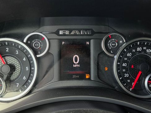 New 2026 RAM 2500 Tradesman AWD/4WD image 19