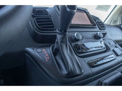 Used 2024 RAM ProMaster 3500 w/ Convenience Group FWD image 25