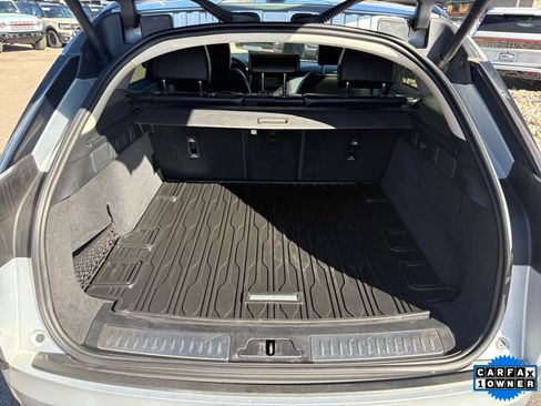 Used 2024 Land Rover Range Rover Velar S image 8