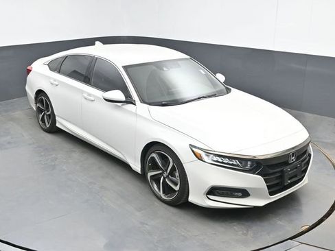 Used 2019 Honda Accord Sport image 13