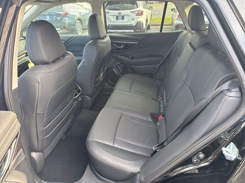 New 2025 Subaru Outback Limited image 4
