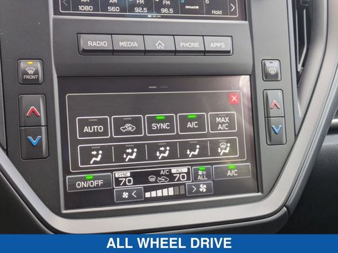 Certified 2025 Subaru Impreza 2.0i image 21