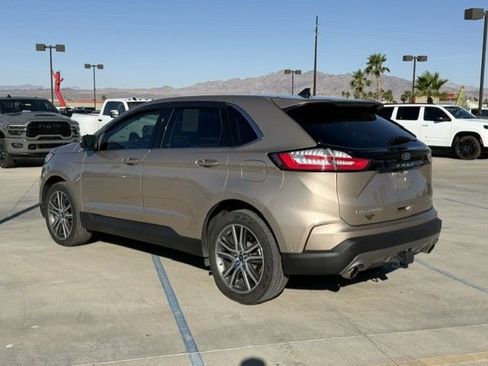 Used 2021 Ford Edge Titanium w/ Equipment Group 301A AWD/4WD image 3