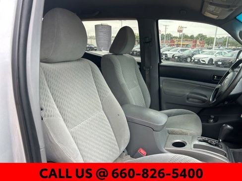 Used 2010 Toyota Tacoma PreRunner RWD image 6