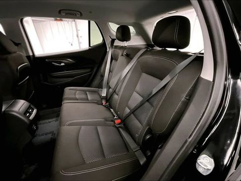 Used 2023 GMC Terrain SLE w/ Driver Convenience Package FWD image 24