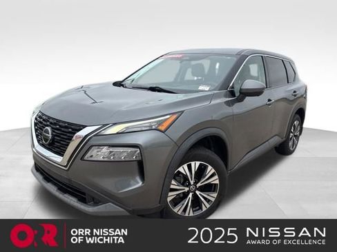 Used 2021 Nissan Rogue SV FWD image 1