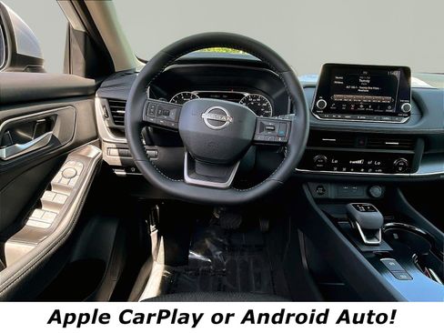 Certified 2026 Nissan Rogue SV AWD/4WD image 8