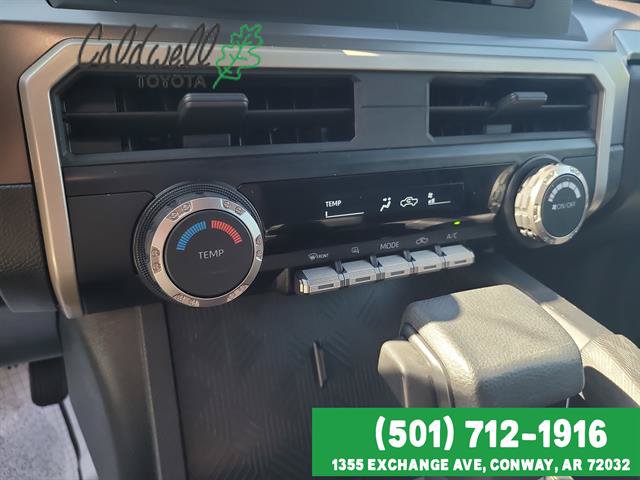 Certified 2025 Toyota Tacoma SR5 AWD/4WD image 19