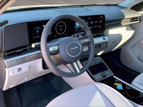 New 2026 Hyundai Kona SEL Premium image 7