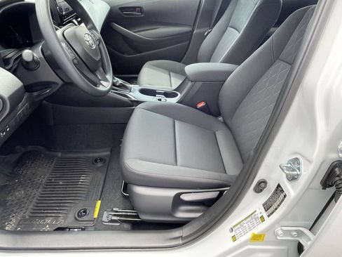 Used 2026 Toyota Corolla LE FWD image 12