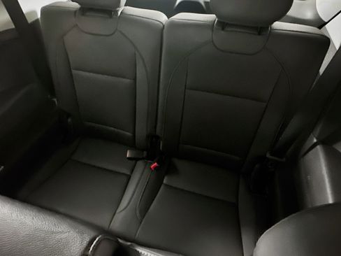 Used 2017 Acura MDX SH-AWD image 28