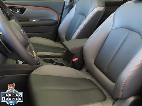 Used 2025 Subaru Forester Sport image 13