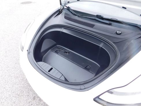 Used 2019 Tesla Model 3 Standard Range Plus RWD image 22