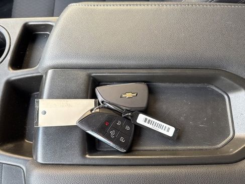 Used 2024 Chevrolet Silverado 1500 LT image 22