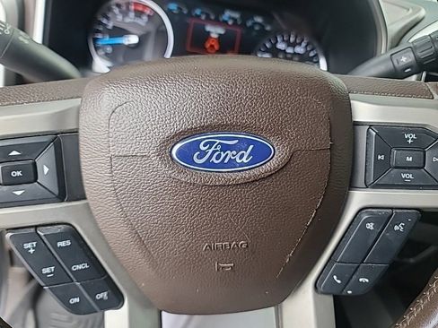 Used 2021 Ford F250 King Ranch image 16