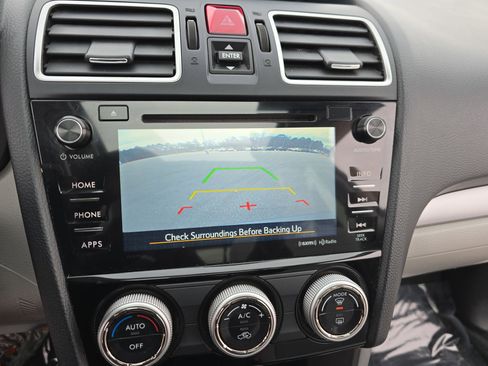 Used 2018 Subaru Forester 2.5i Premium w/ All-Weather Package image 24