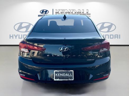 Used 2020 Hyundai Elantra Limited w/ Ultimate Package 03 image 5