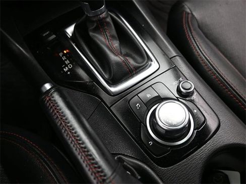 Used 2014 MAZDA MAZDA3 s Grand Touring image 26