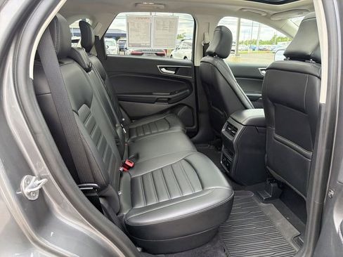 Used 2024 Ford Edge SEL w/ Convenience Package AWD/4WD image 17