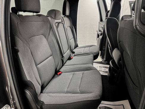 Used 2021 RAM 1500 Big Horn AWD/4WD image 9