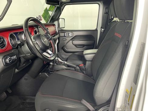 Used 2022 Jeep Gladiator Rubicon w/ Cold Weather Group AWD/4WD image 2