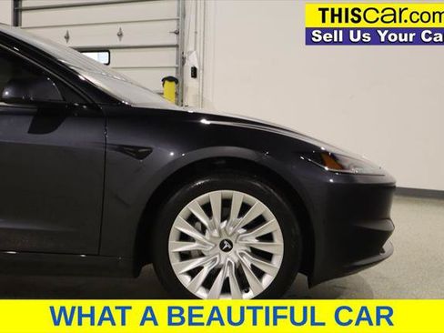 Used 2025 Tesla Model 3 Long Range RWD image 10