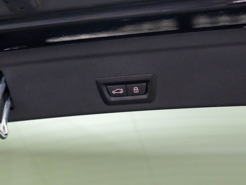 Certified 2024 BMW X6 M60i w/ Dynamic Handling Package image 34