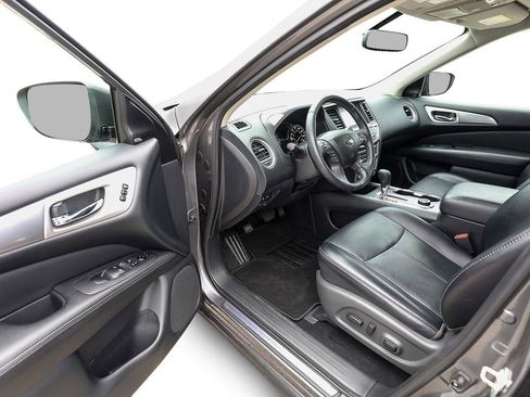 Used 2019 Nissan Pathfinder SL AWD/4WD image 10