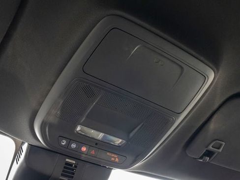 Used 2025 GMC Acadia Elevation AWD/4WD image 40