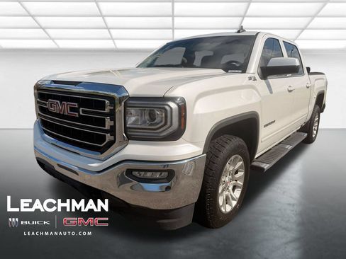 Used 2018 GMC Sierra 1500 SLE w/ SLE Value Package AWD/4WD image 7