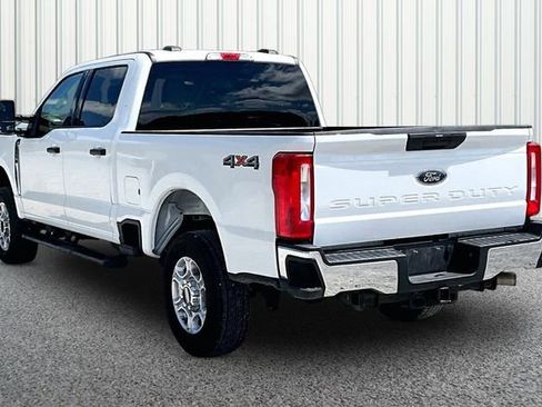 Used 2025 Ford F250 XLT AWD/4WD image 11