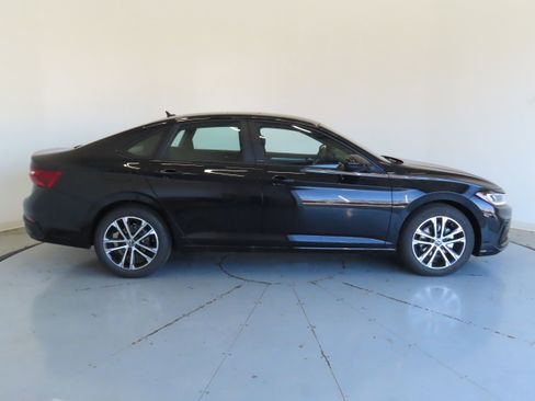 New 2026 Volkswagen Jetta Sport image 2