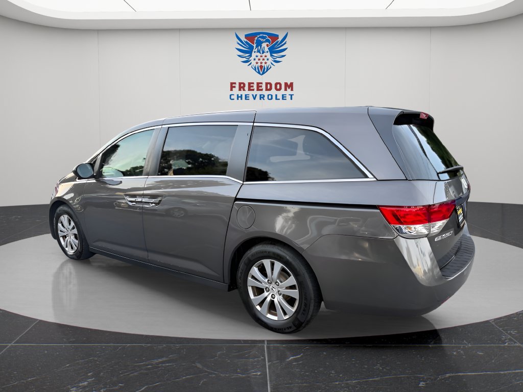 Used 2016 Honda Odyssey SE image 3