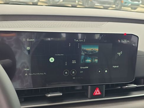 New 2026 Kia Carnival EX FWD image 23