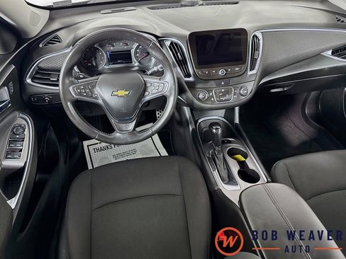 Used 2017 Chevrolet Malibu LT w/ Driver Confidence Package image 24