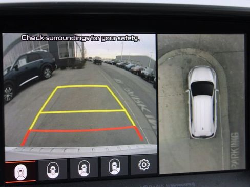 Used 2020 Kia Sorento SX image 41