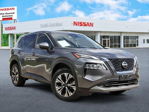 Used 2023 Nissan Rogue SV FWD image 1