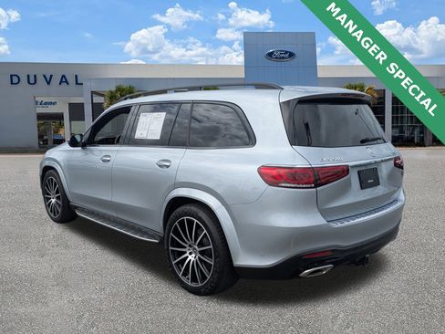 Used 2023 Mercedes-Benz GLS 580 4MATIC image 5