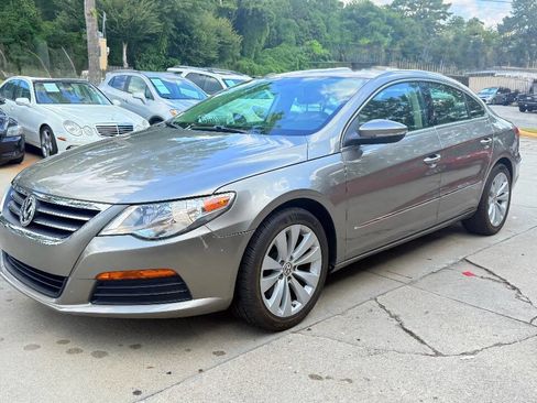 Used 2012 Volkswagen CC Sport image 5