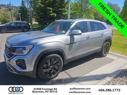 Used 2024 Volkswagen Atlas Cross Sport SE w/ Panoramic Sunroof Package