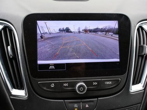 Used 2024 Chevrolet Malibu LT image 33