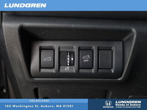 Used 2025 Subaru Outback Premium AWD/4WD image 29