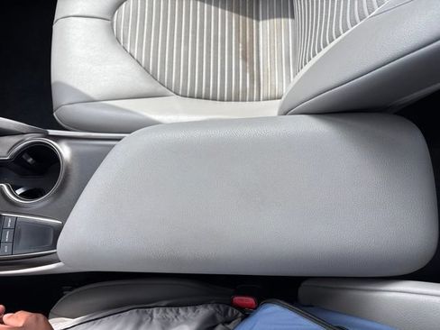 Used 2024 Toyota Camry SE FWD image 20