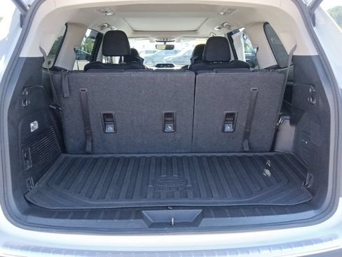Used 2021 Subaru Ascent Limited w/ Technology Package AWD/4WD image 34